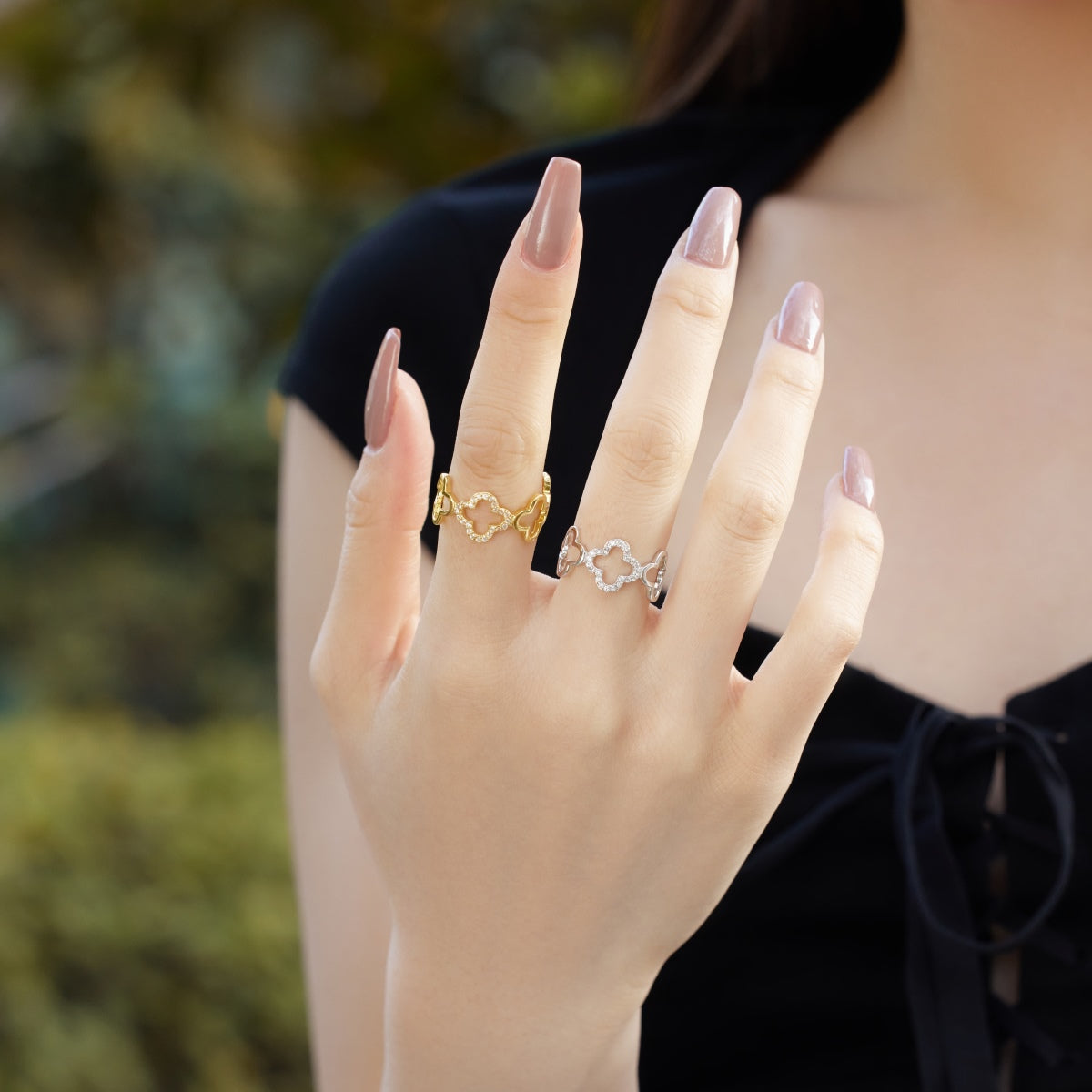 [Lumi Jewels]Hollow Design Four-Leaf Clover Flower Shape Ring