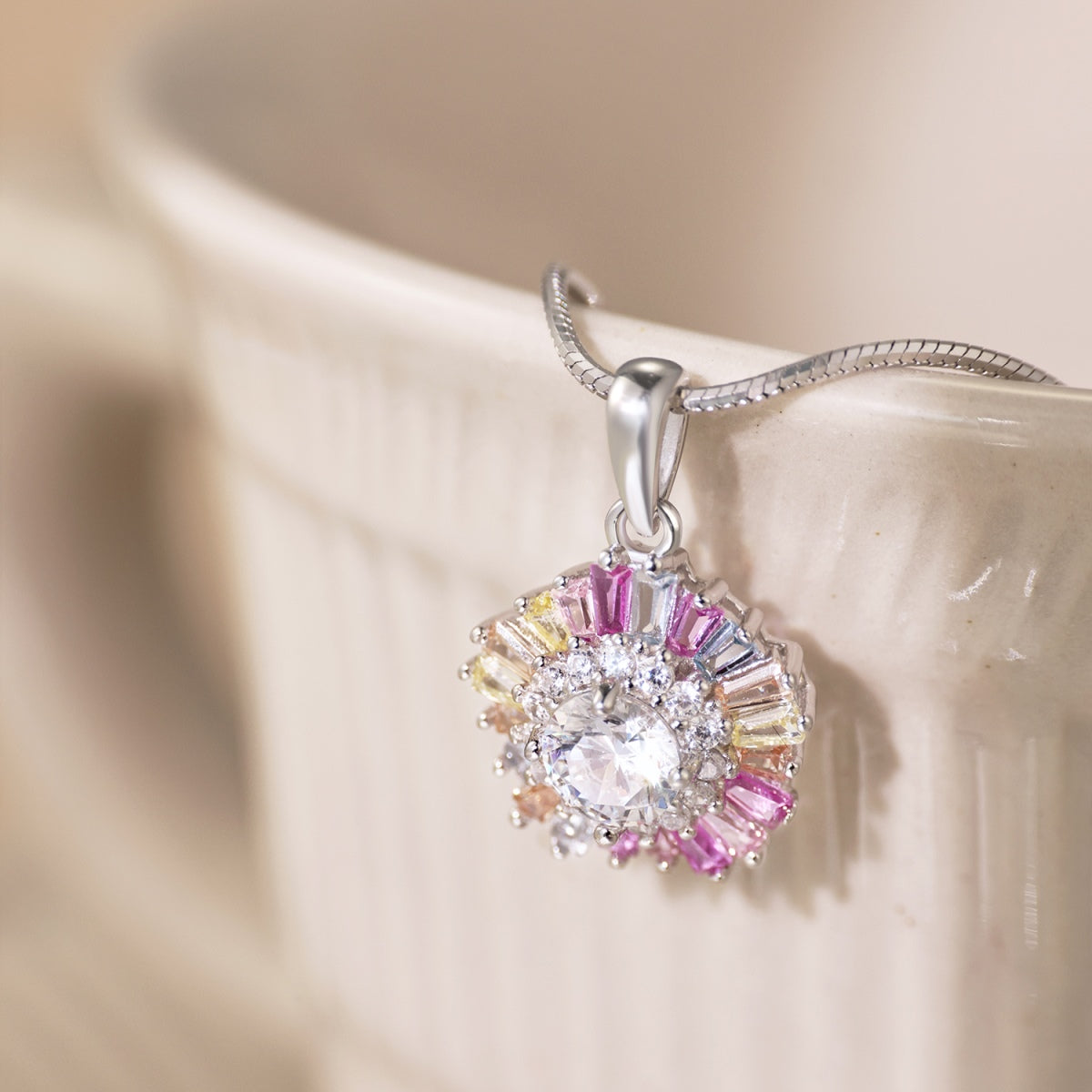 [Lumi Jewels]Charming Flower Colorful Necklace