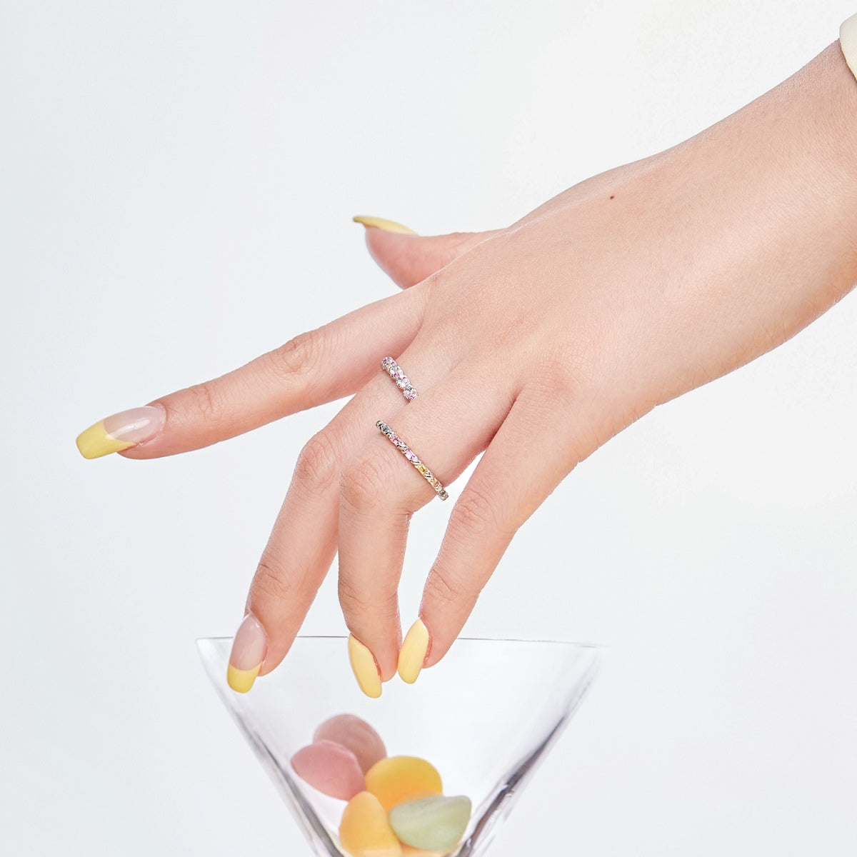 [Lumi Jewels]Dainty Ebullient Round Cut Daily Ring