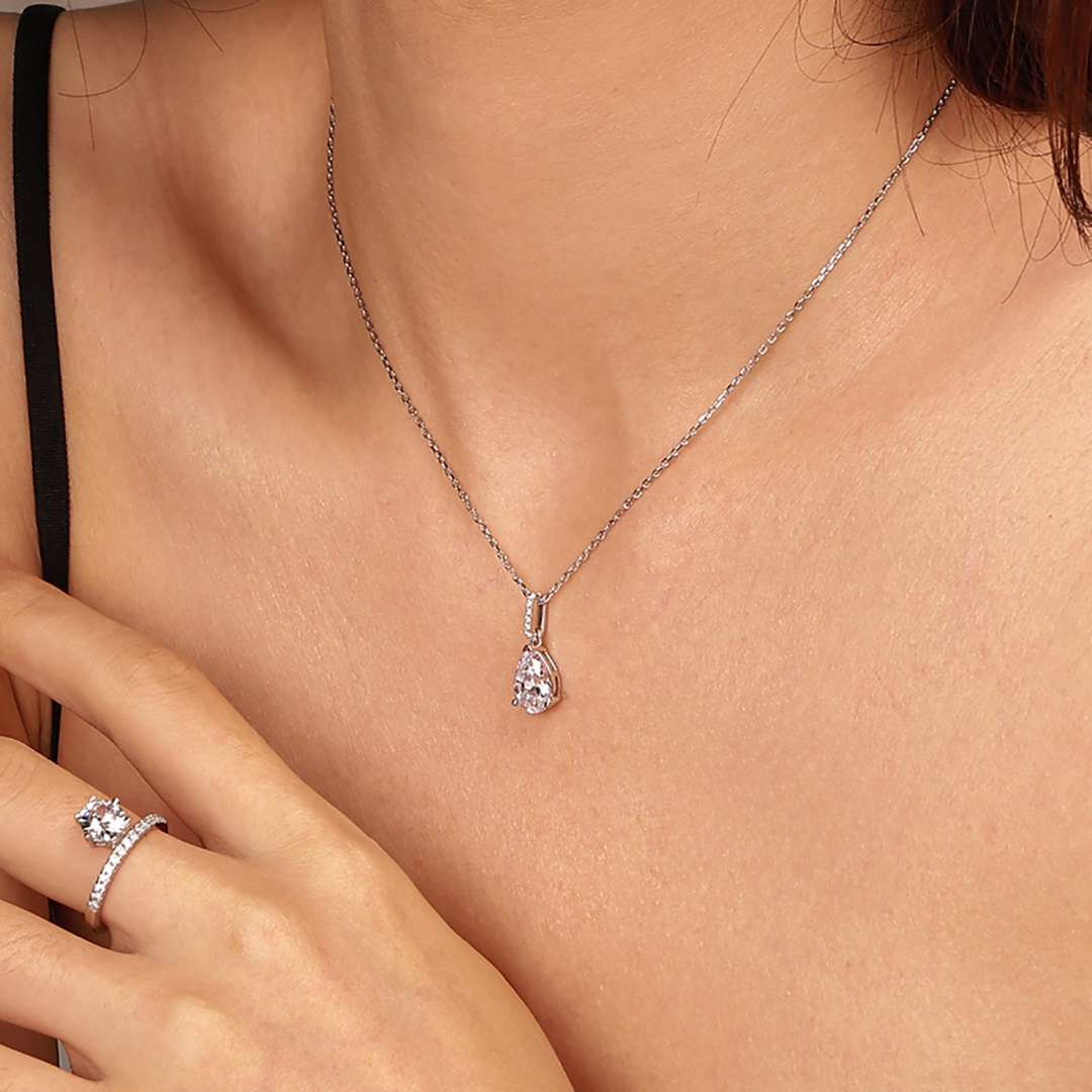[Lumi Jewels]Delicate Water Drop Shape Fashion Necklace
