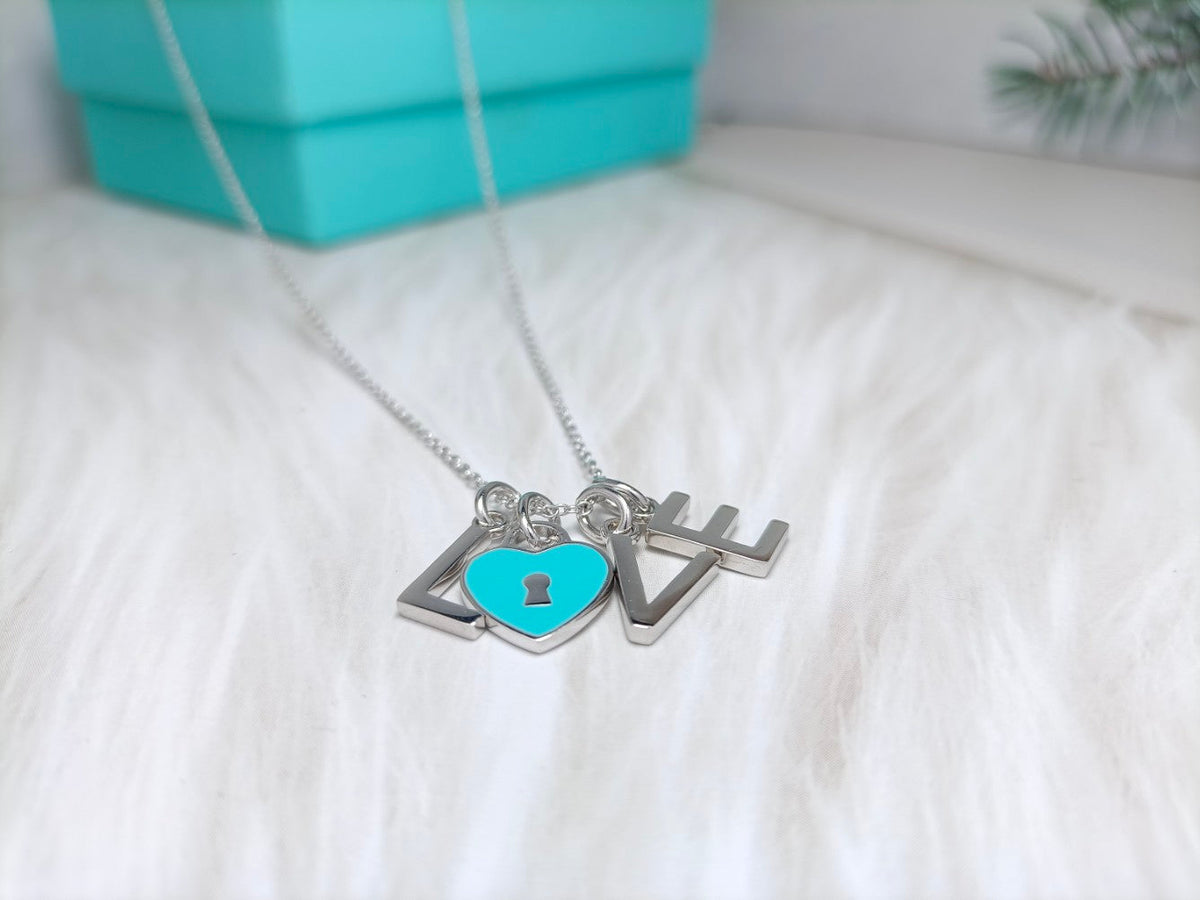 [Lumi Jewelry]LOVE TEXT PEDANT NECKLACE