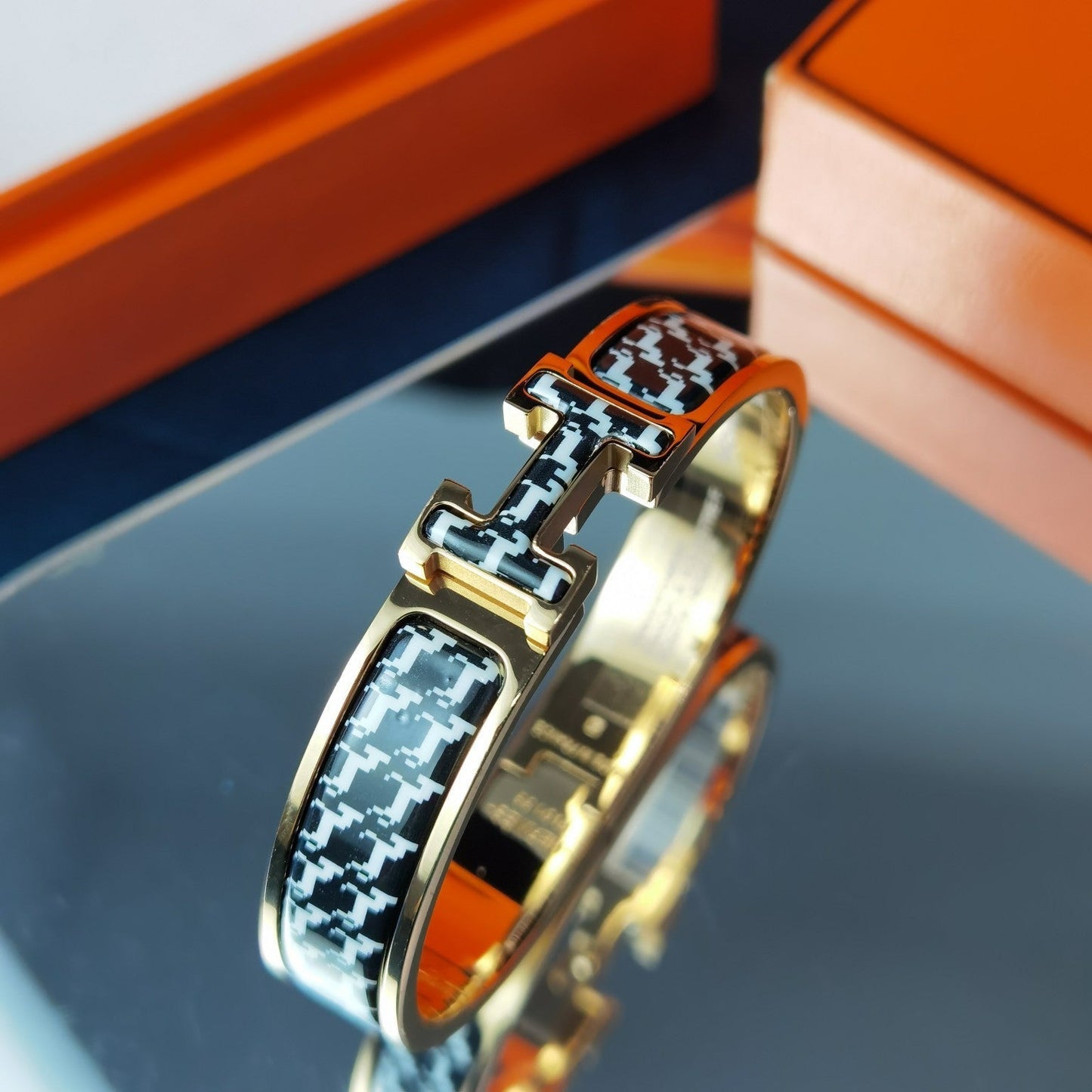 [Lumi Jewels]H HORSE BRACELET 12MM