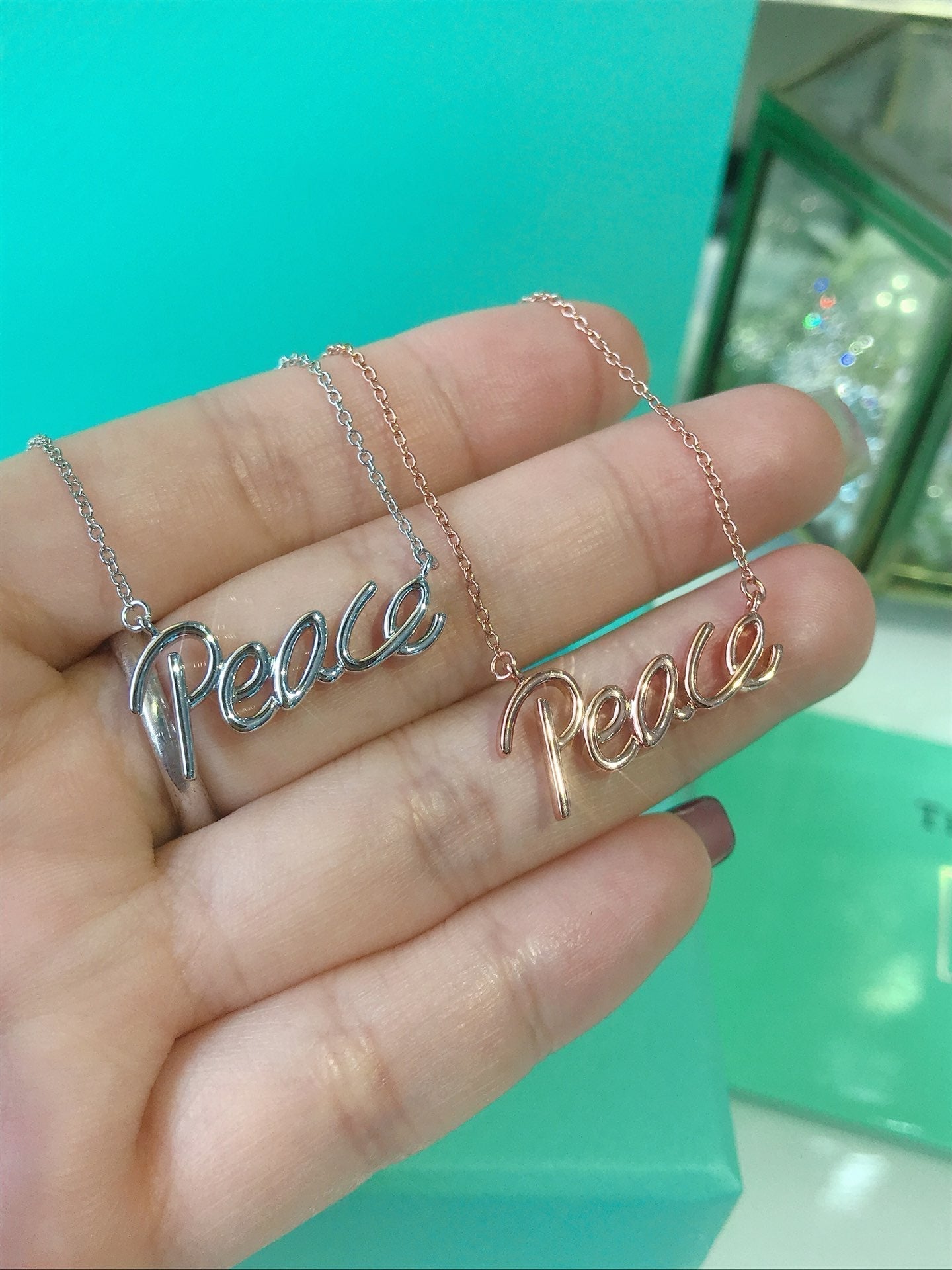 [Lumi Jewelry]PEACE TEXT PEDANT NECKLACE