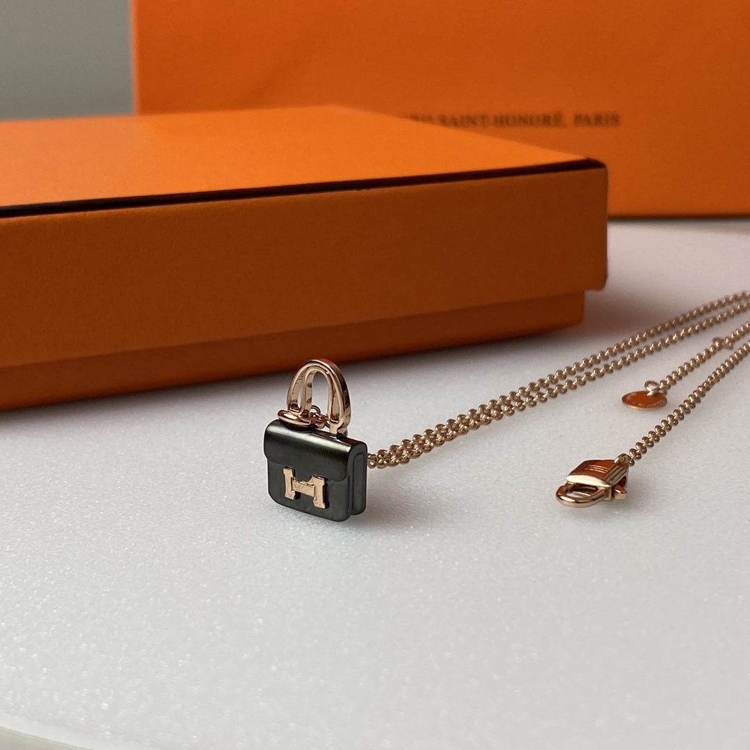 [Lumi Jewels]CONSTANCE BLACK PEDANT PINK GOLD NECKLACE