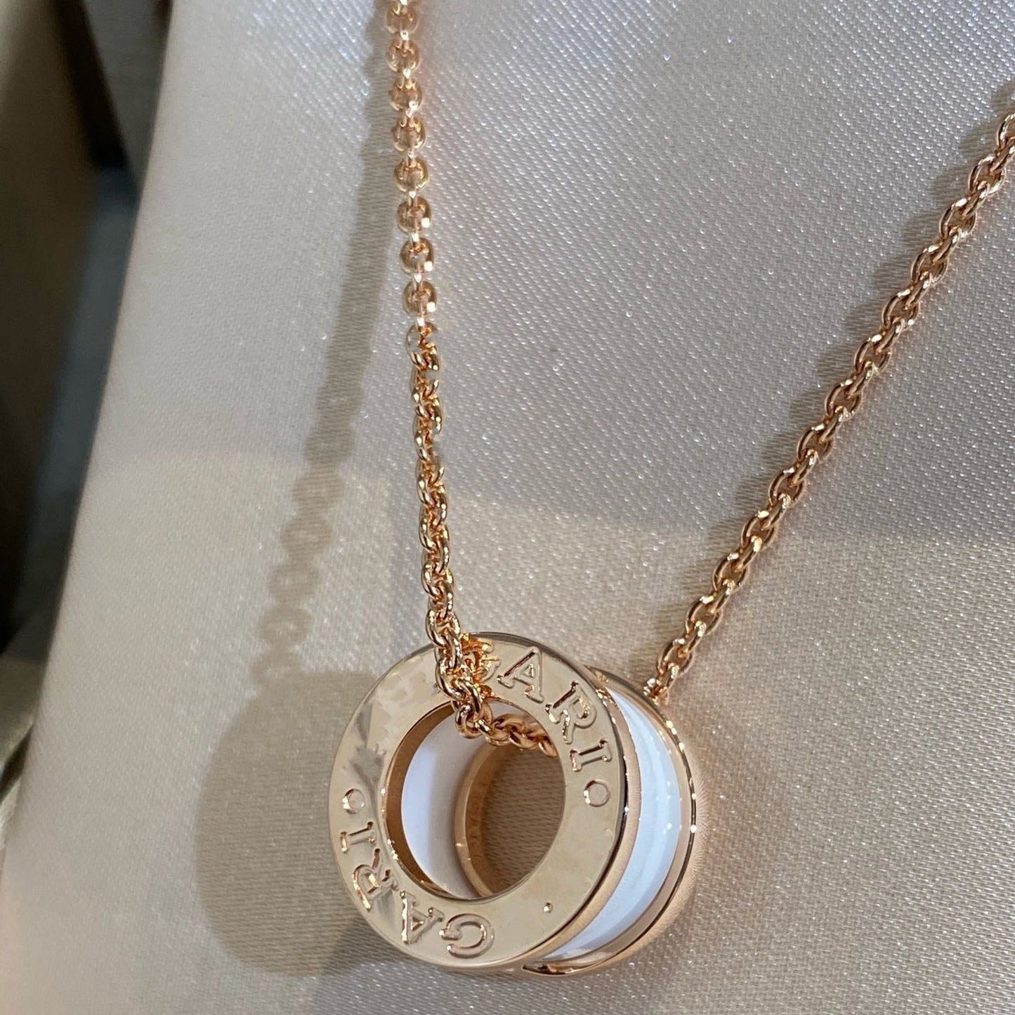 [Lumi Jewels]ZERO 1 WHITE CERAMIC PINK GOLD NECKLACE