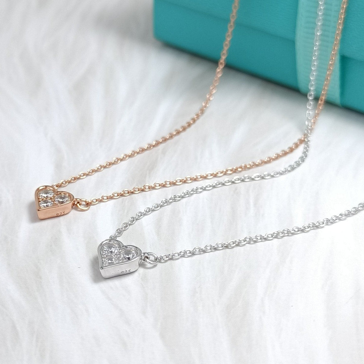 [Lumi Jewelry]HEART 3 DIAMONDS PEDANT NECKLACE