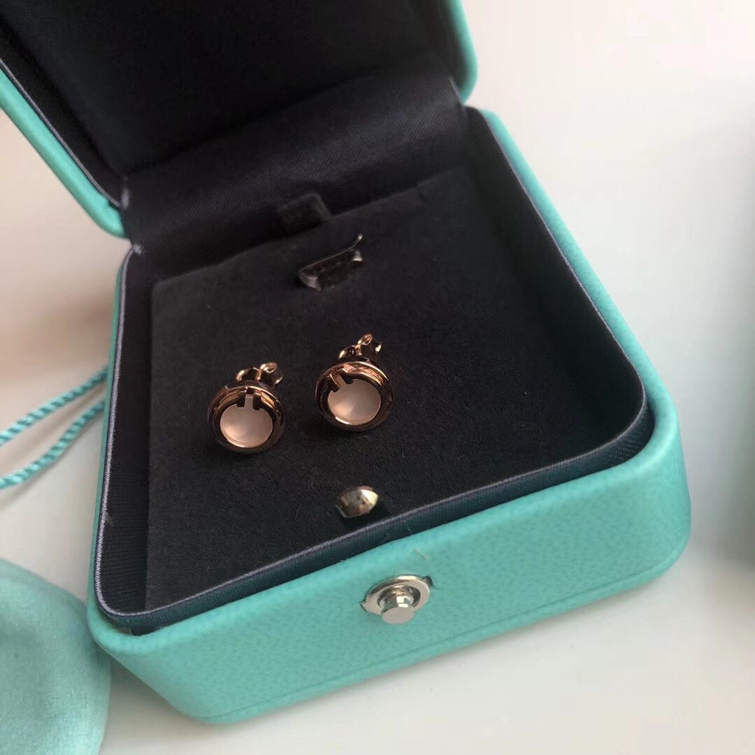 [Lumi Jewelry]PEARL CIRCLE EARRINGS MOTHER