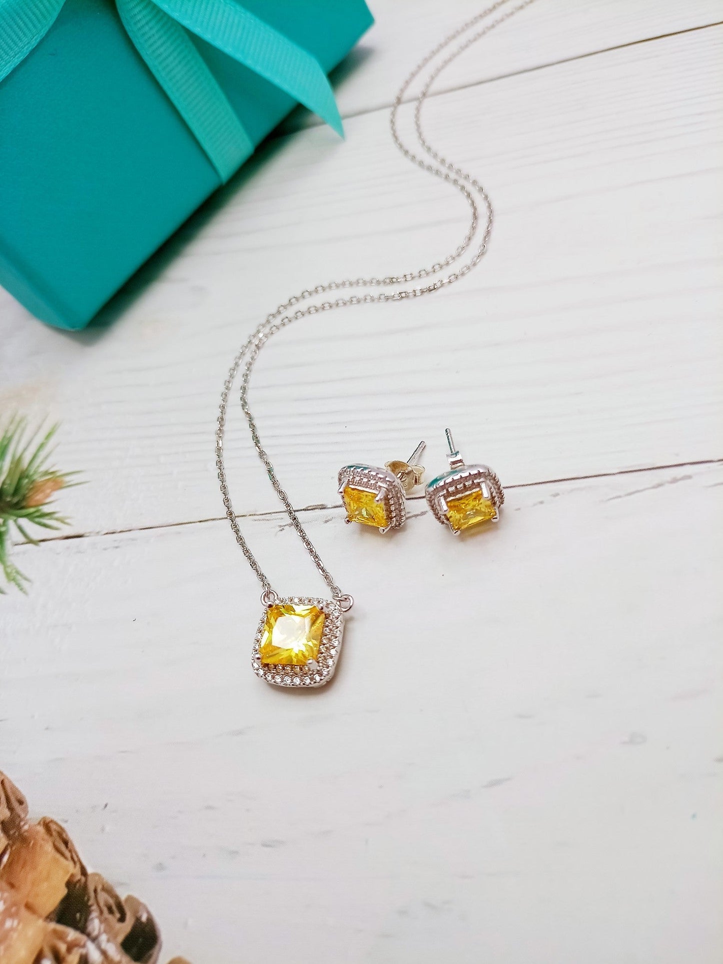 [Lumi Jewelry]SPARKLERS CITRINE GEMSTONE PENDANT NECKLACE STERLING SILVER