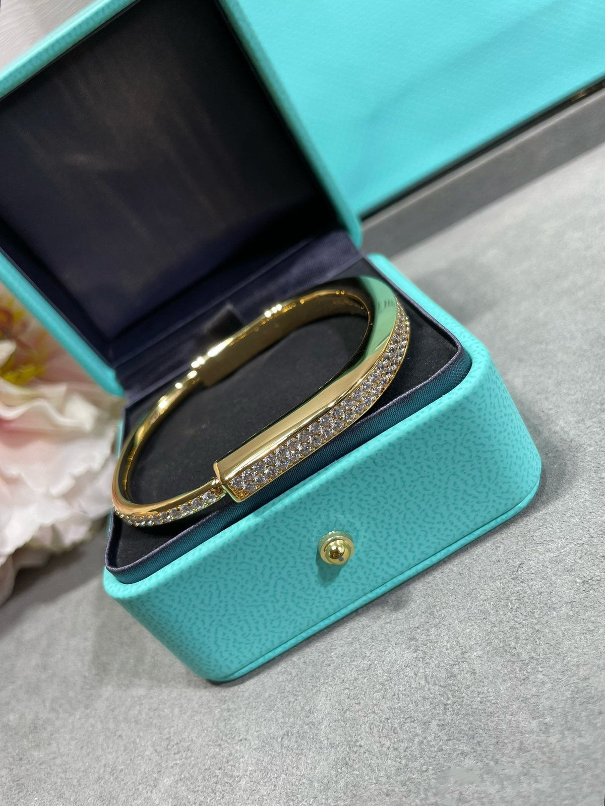 [Lumi Jewelry]LOCK BRACELET DIAMOND PAVED