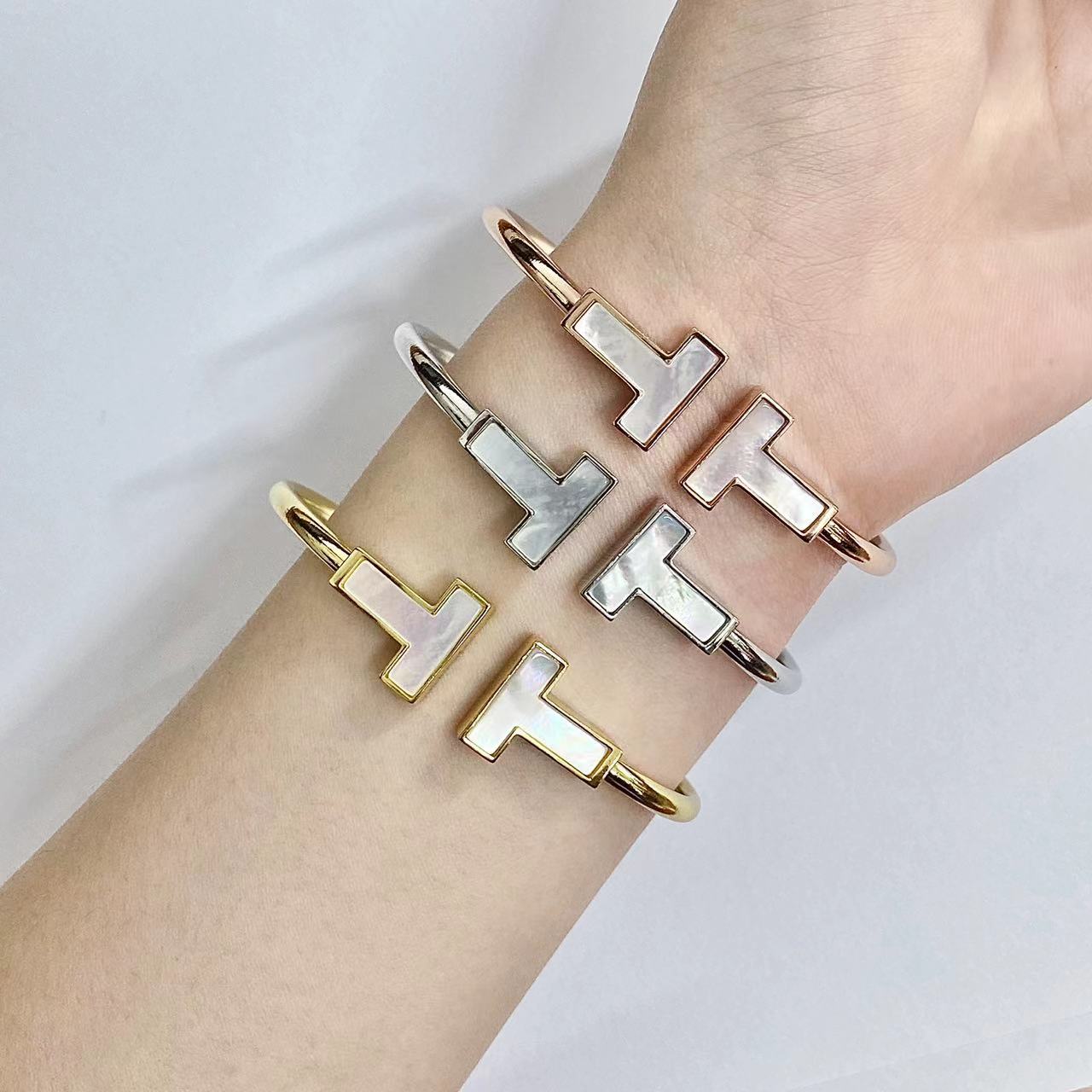 [Lumi Jewelry]T WIDE MOP OPEN BRACELET