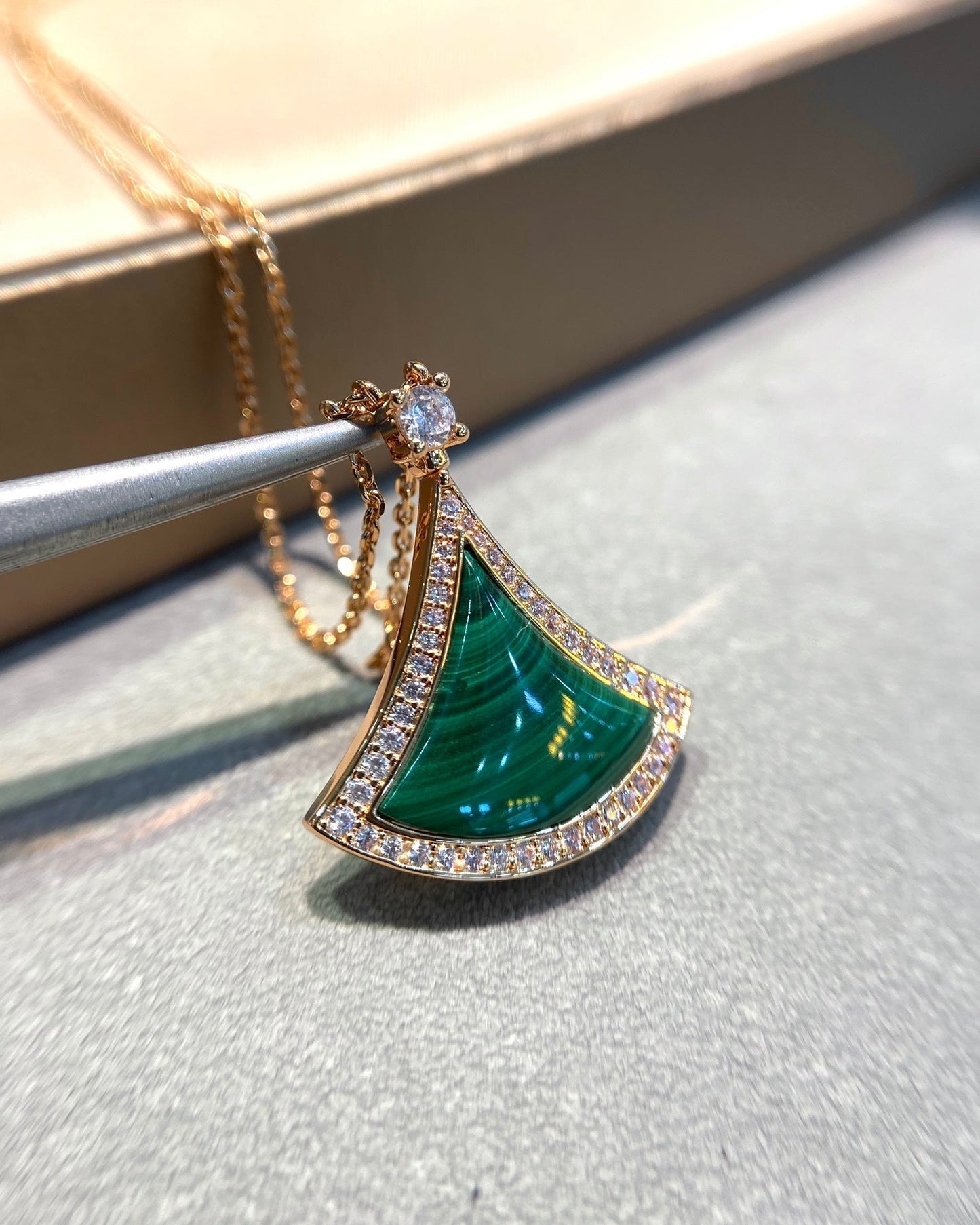 [Lumi Jewels]DREAM MALACHITE DIAMOND PAVED PINK GOLD NECKLACE