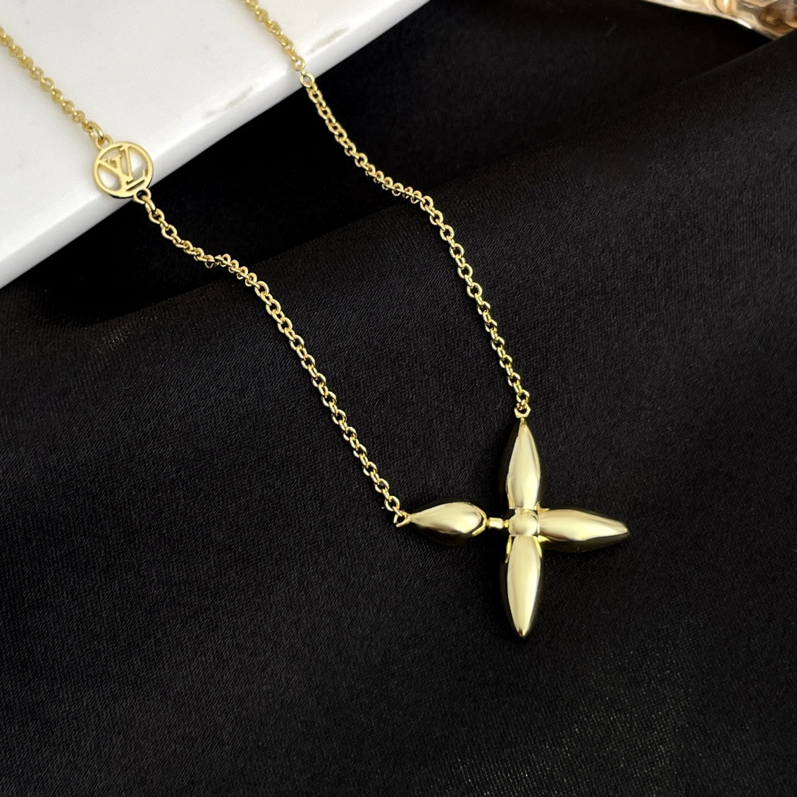 [Lumi Jewels]LOUISETTE GOLD NECKLACE