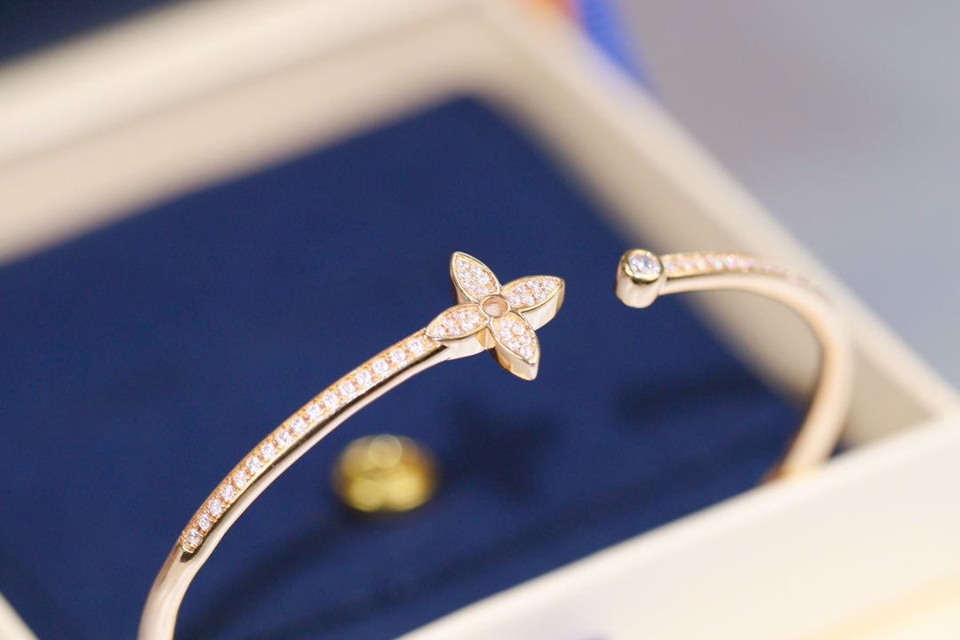 [Lumi Jewels]IDYLLE PINK GOLD OPEN BRACELET DIAMOND PAVED