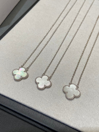 [Lumi Jewels]CLOVER MEDIUM SILVER WHITE MOP NECKLACE