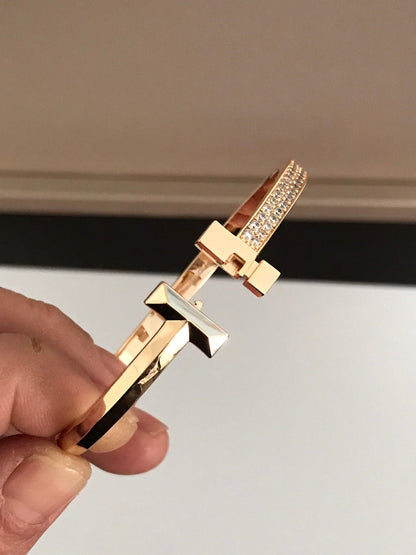 [Lumi Jewelry]T1 WIDE DIAMOND HINGED BANGLE PINK GOLD