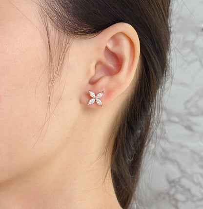 [Lumi Jewelry]VICTORIA SILVER DIAMOND STUD MINI EARRINGS