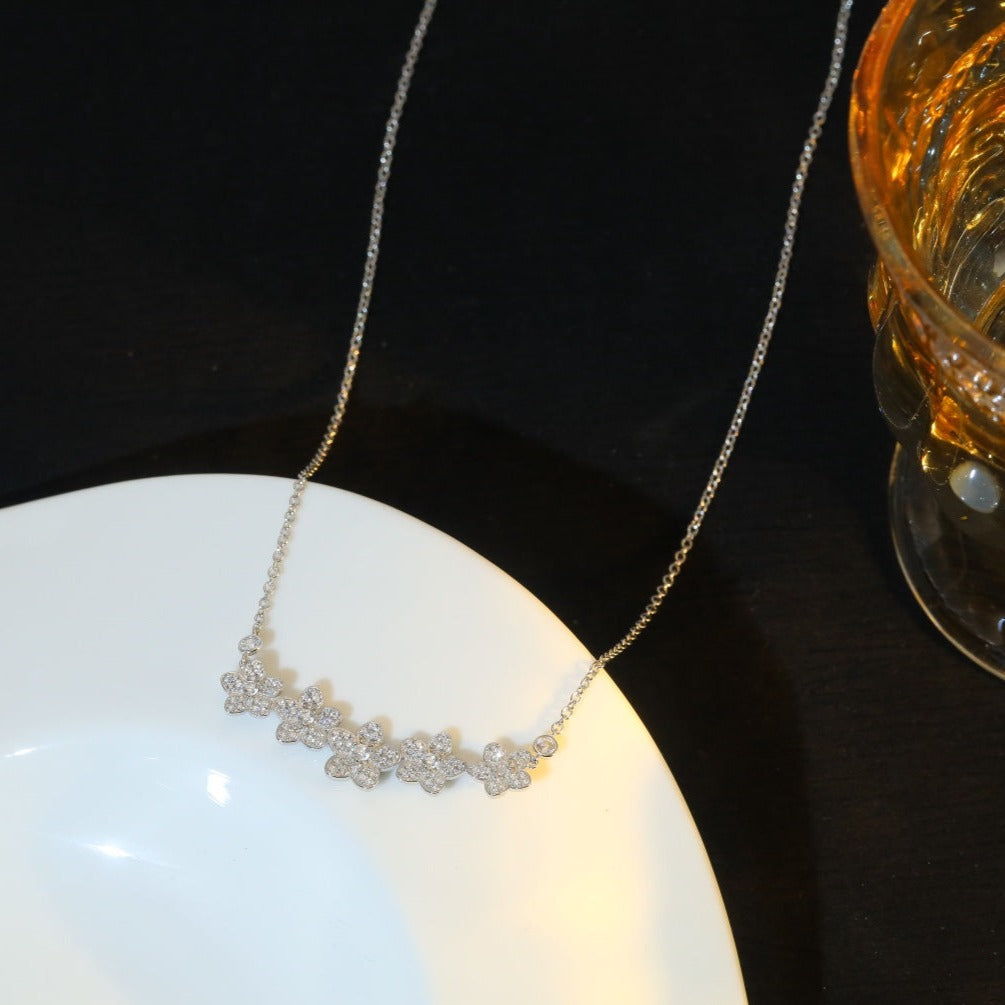 [Lumi Jewelry]]wild flower diamond line pendant