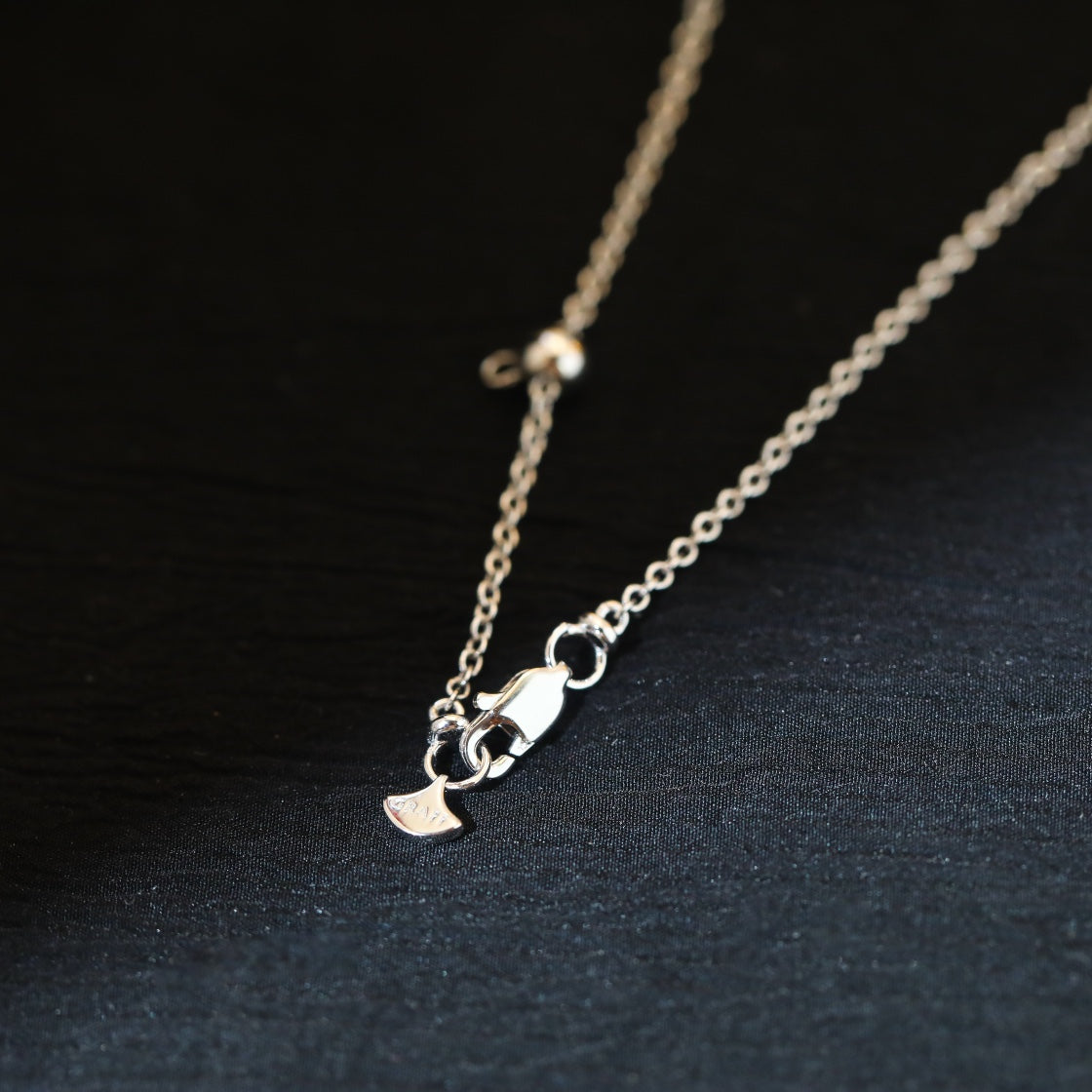 [Lumi Jewelry]]wild flower diamond line pendant