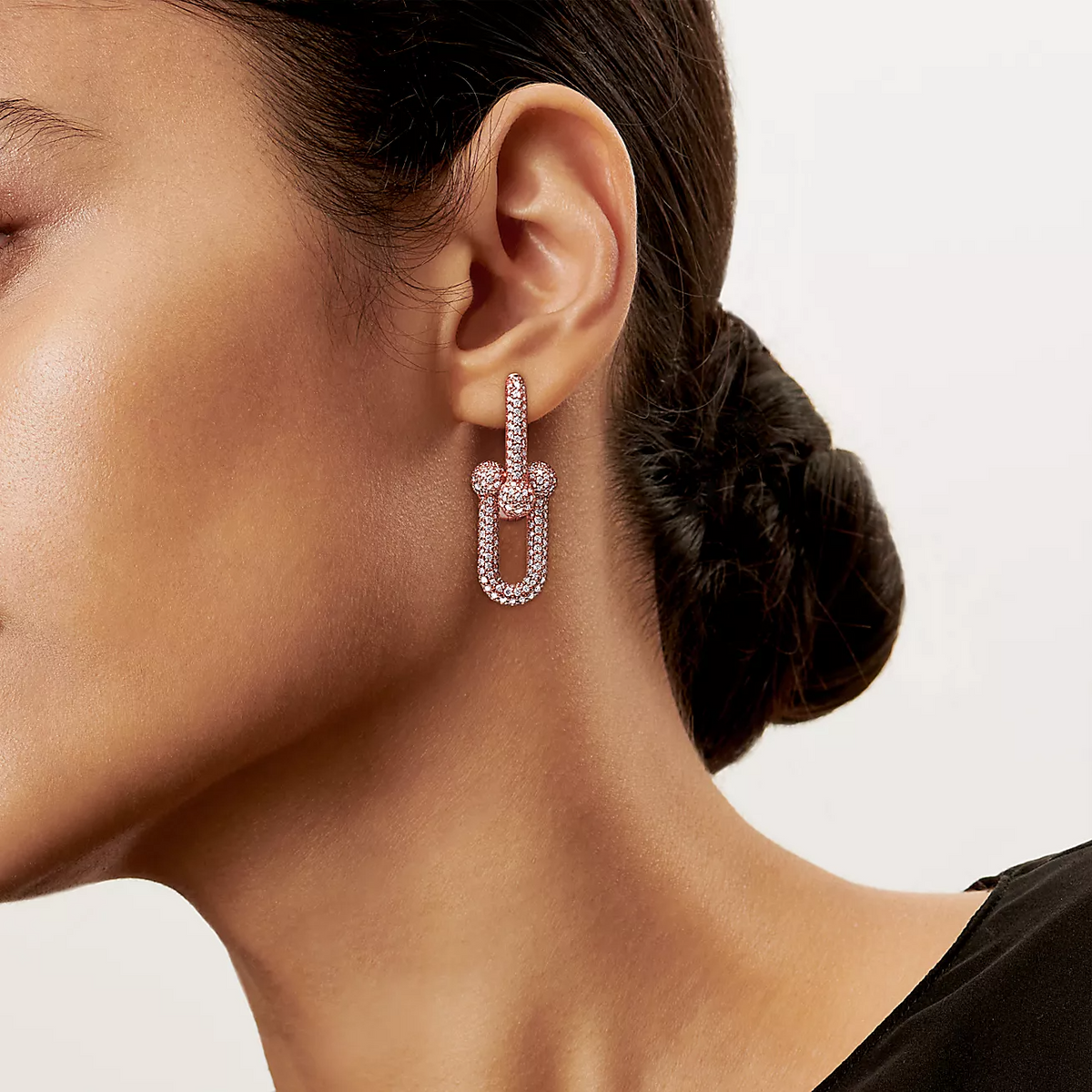 [Lumi Jewelry]LARGE LINK EARRINGS PINK GOLD WITH PAVED DIAMONDS