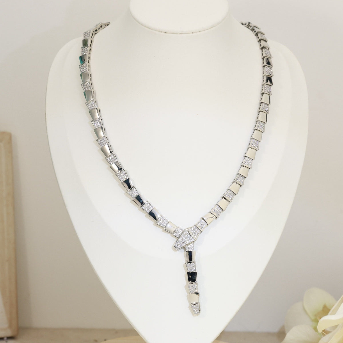 [Lumi Jewelry]Serpenti Viper Necklace Semi‑pavé