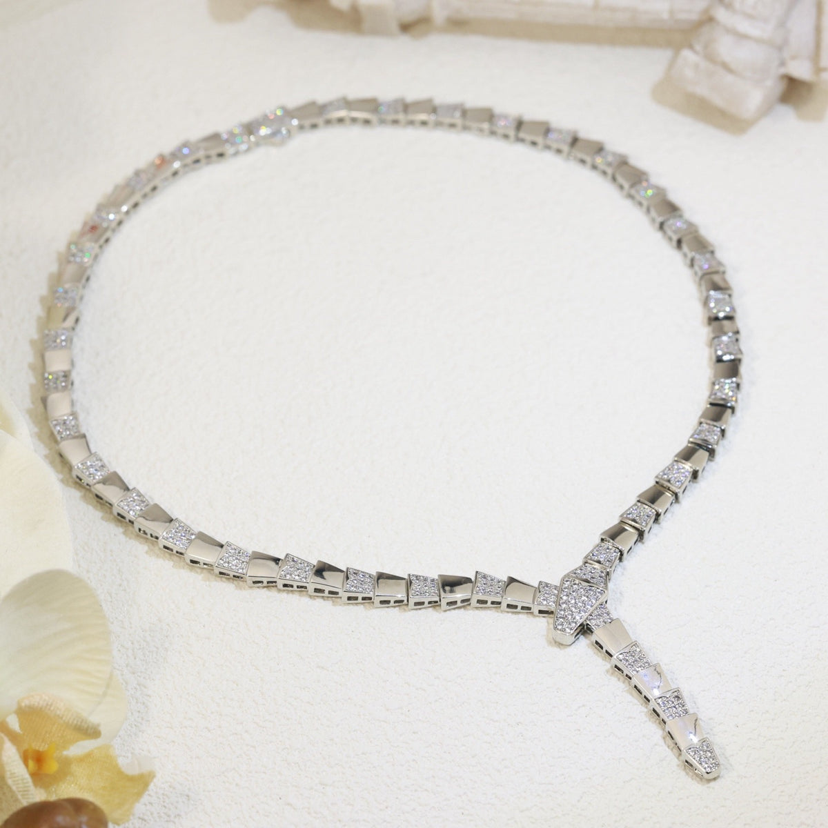 [Lumi Jewelry]Serpenti Viper Necklace Semi‑pavé