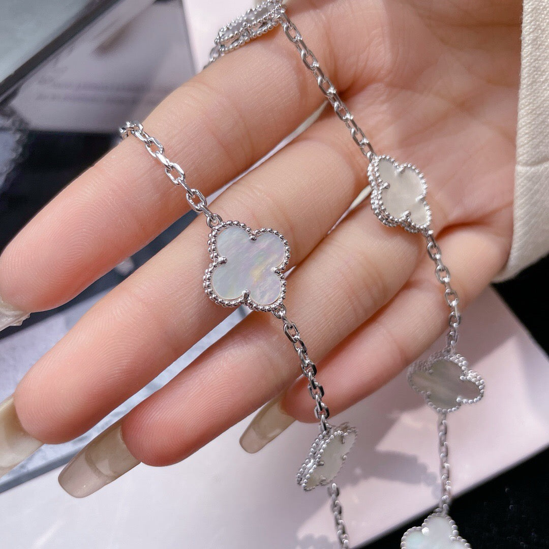 [Lumi Jewels]CLOVERS THE 10-MOTIFS WHITE MOTHER OF PEARL NECKLACE
