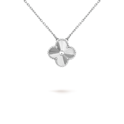 [Lumi Jewels]CLOVER 15MM LASER NECKLACE SILVER