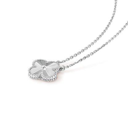 [Lumi Jewels]CLOVER 15MM LASER NECKLACE SILVER