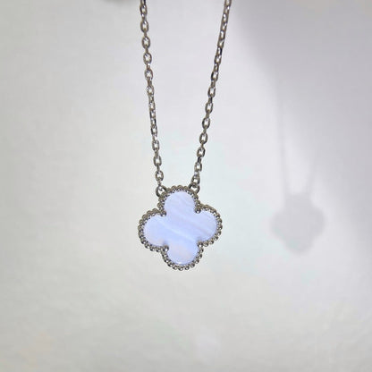 [Lumi Jewels]CLOVER 15MM BLUE CHALCEDONY NECKLACE SILVER