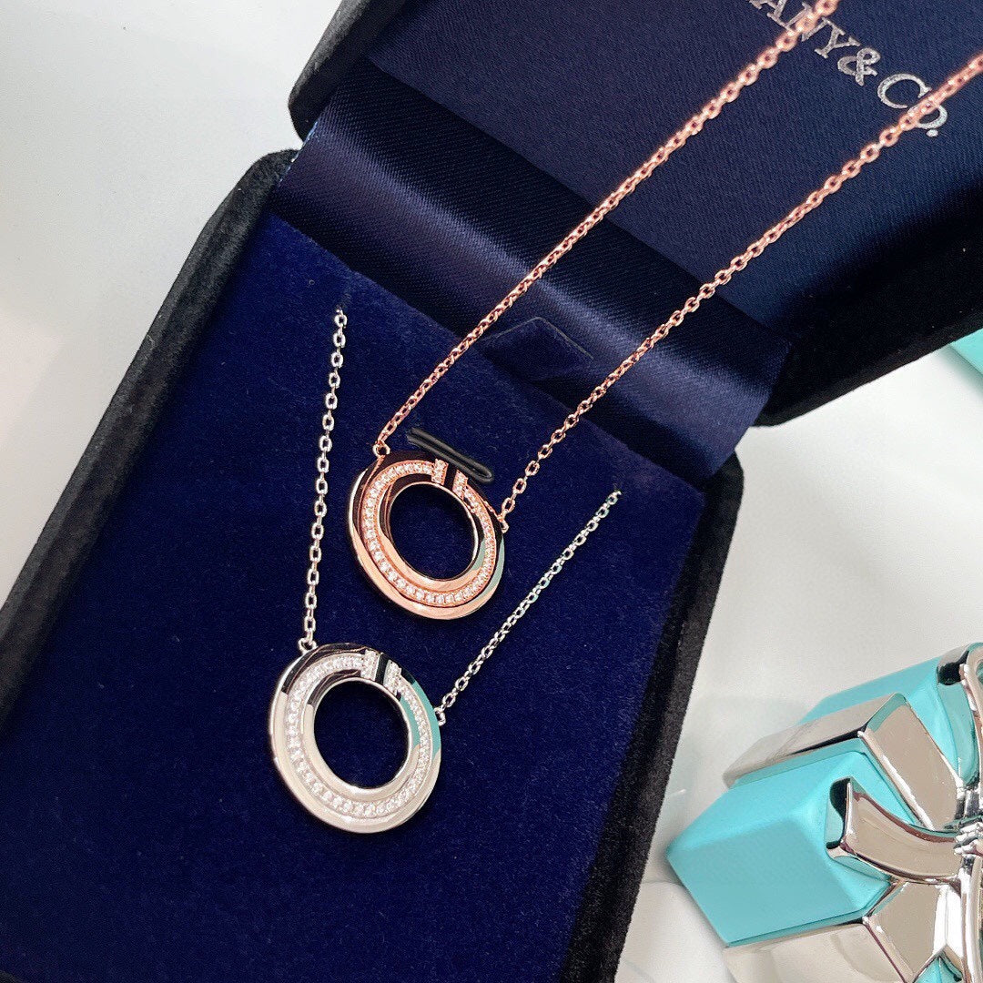 [Lumi Jewelry]DIAMOND AND MOTHER OF PEARL CIRCLE PENDANT