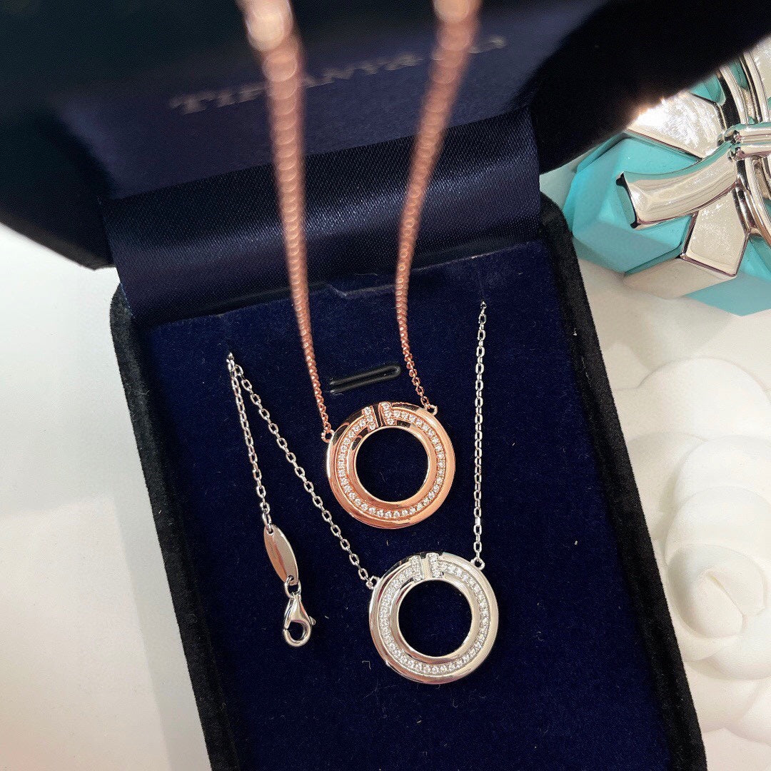 [Lumi Jewelry]DIAMOND AND MOTHER OF PEARL CIRCLE PENDANT