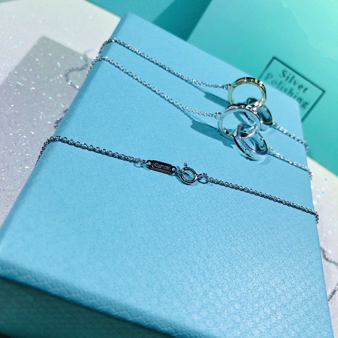 [Lumi Jewelry]INTERLOCKING CIRCLES PENDANT SMALL NECKLACE