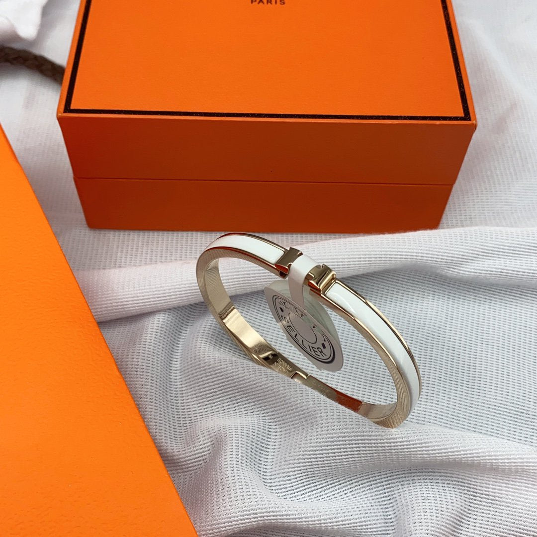 [Lumi Jewels]CLASSIC HM CLIC WHITE 8MM ENAMEL BRACELET