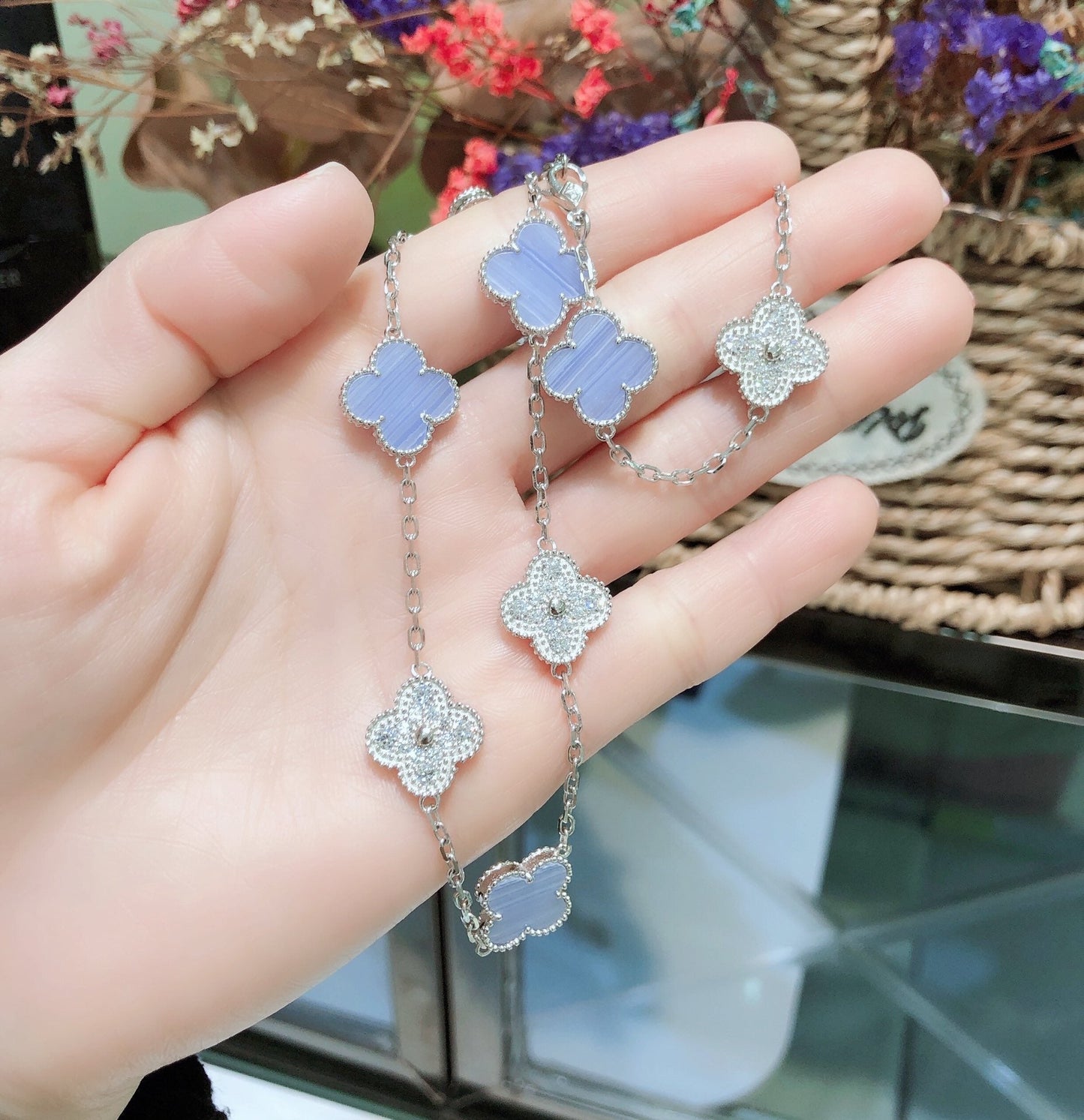 [Lumi Jewels]CLOVERS THE 10-MOTIFS CHALCEDONY DIAMONDS SILVER NECKLACE