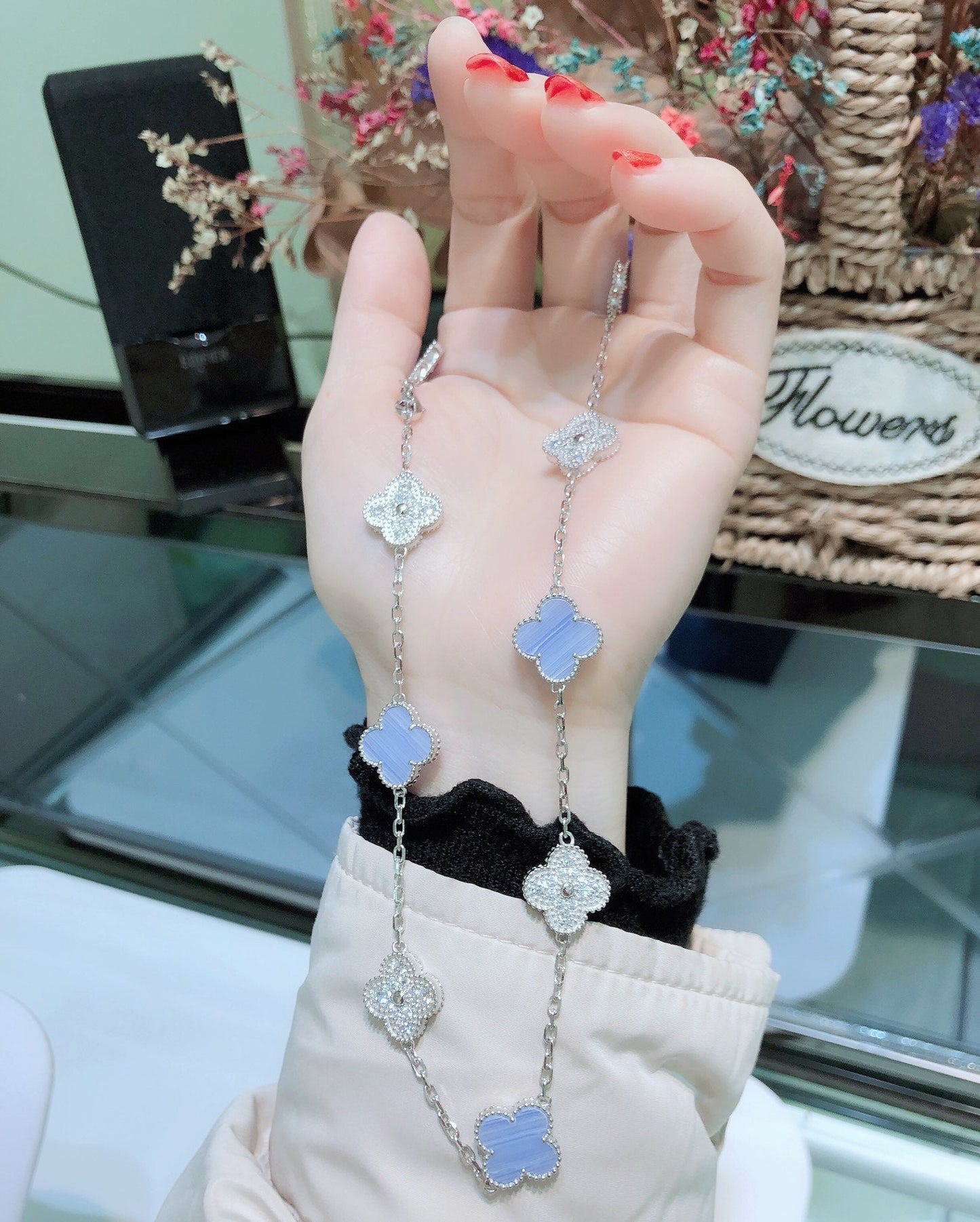 [Lumi Jewels]CLOVERS THE 10-MOTIFS CHALCEDONY DIAMONDS SILVER NECKLACE